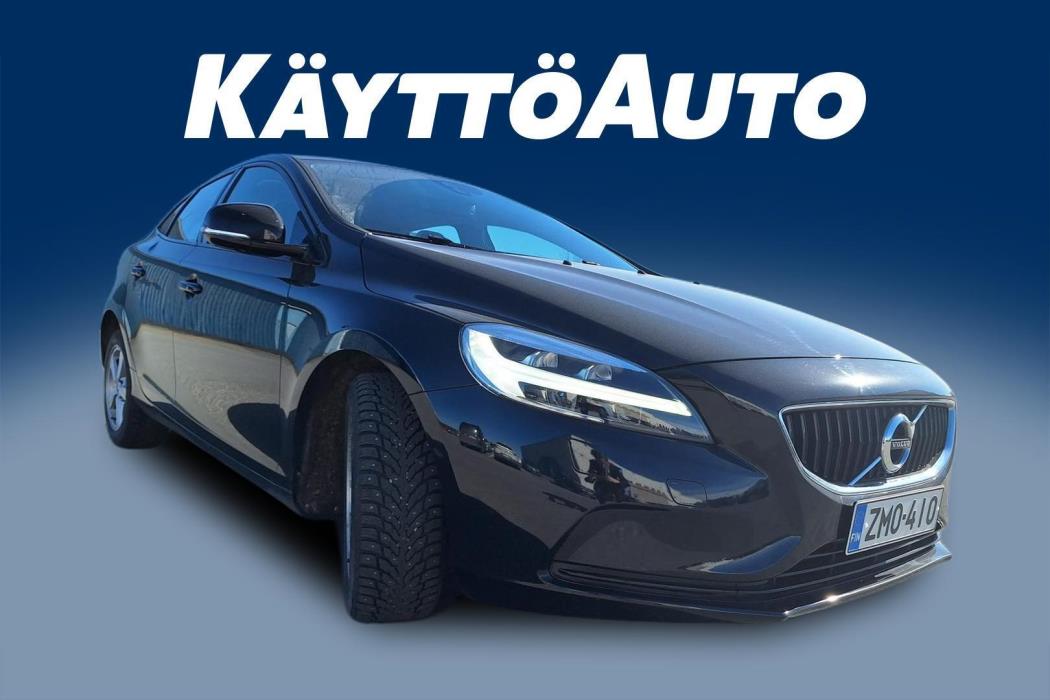 VOLVO V40 2019