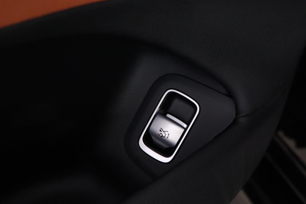 MERCEDES-BENZ S 2022