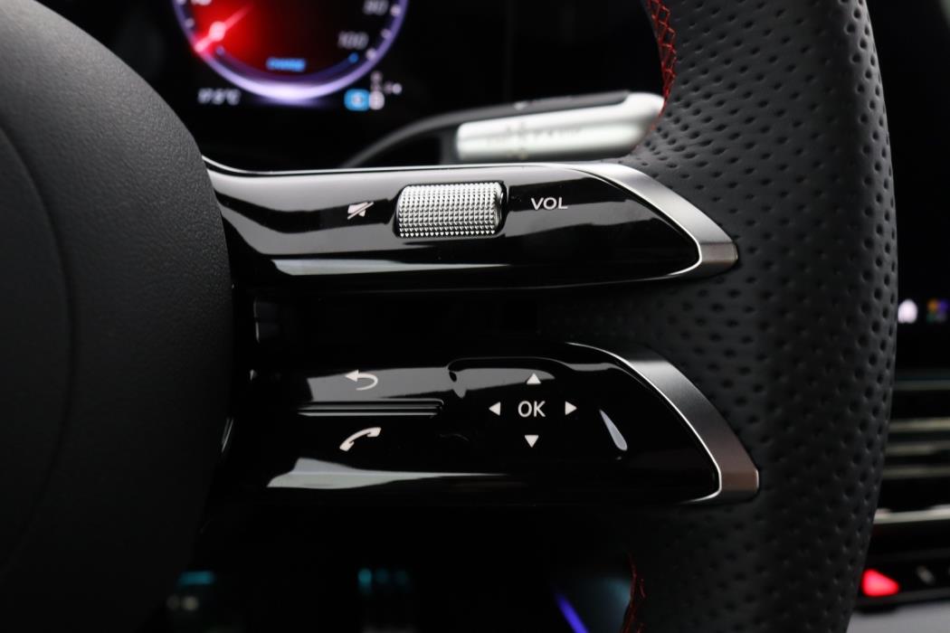 MERCEDES-BENZ CLA 2026