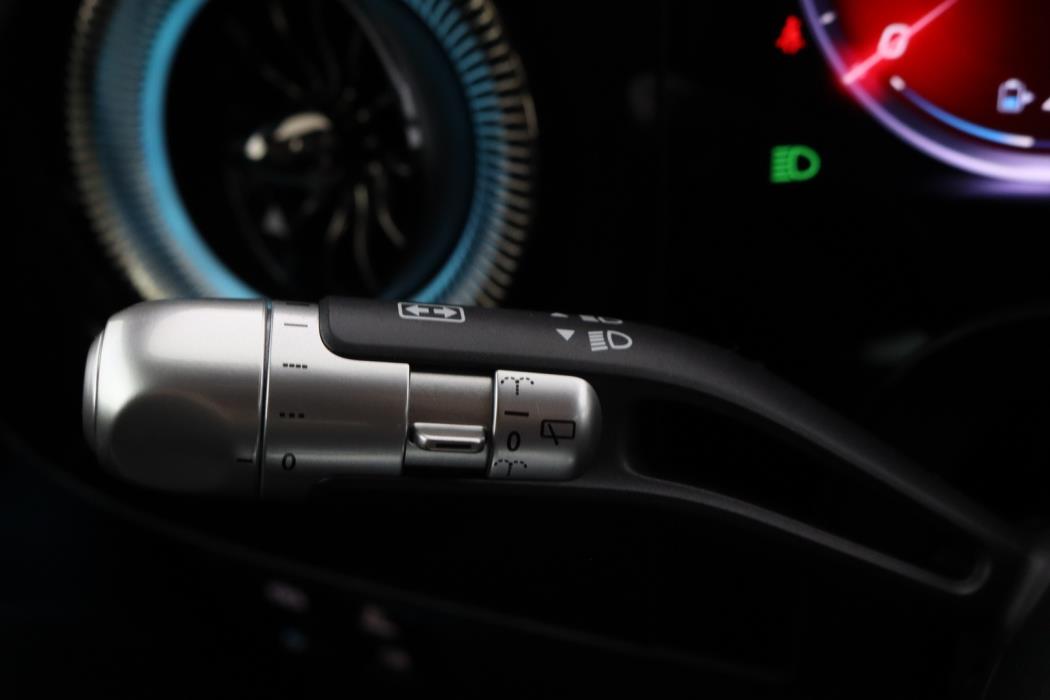 MERCEDES-BENZ CLA 2026