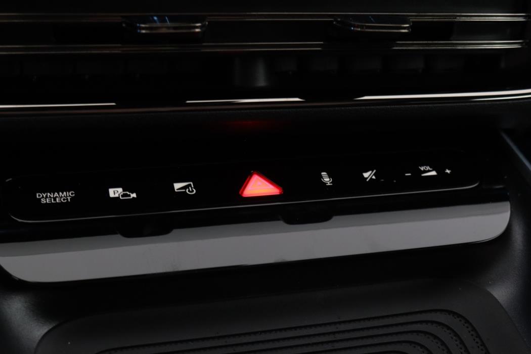 MERCEDES-BENZ CLA 2026