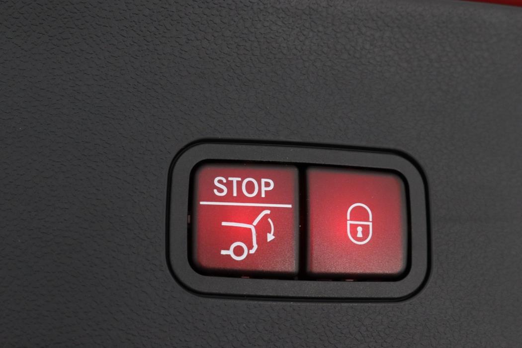 MERCEDES-BENZ CLA 2026