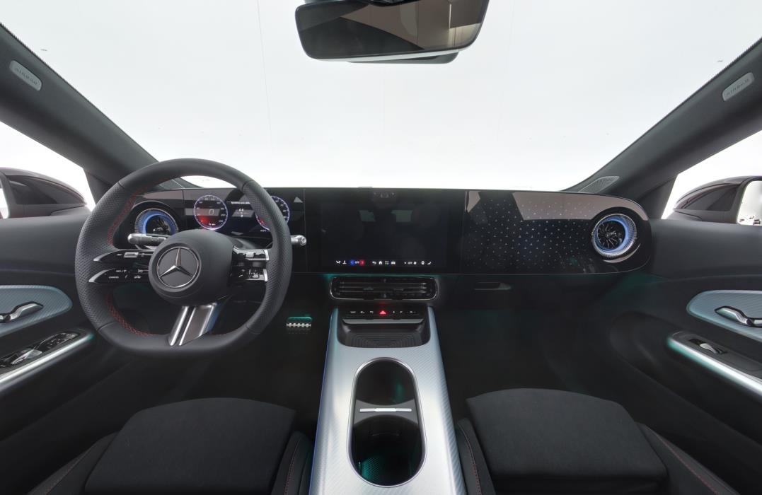 MERCEDES-BENZ CLA 2026