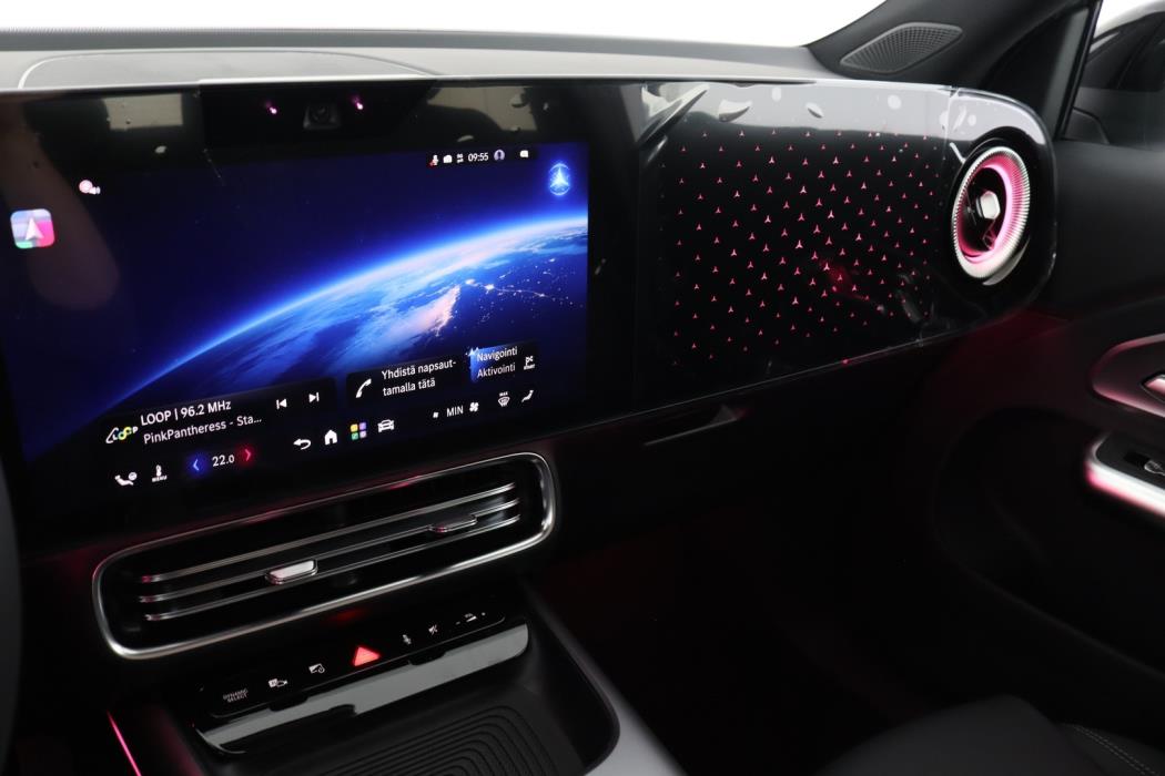 MERCEDES-BENZ GLB 2026