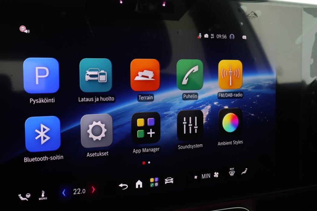 MERCEDES-BENZ GLB 2026