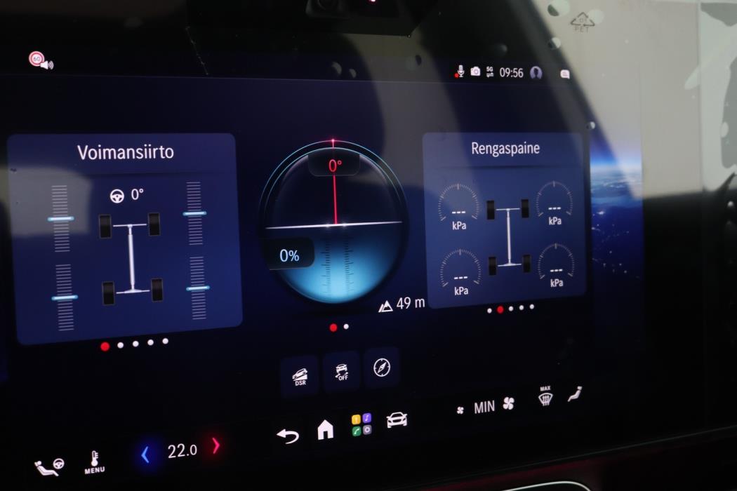 MERCEDES-BENZ GLB 2026