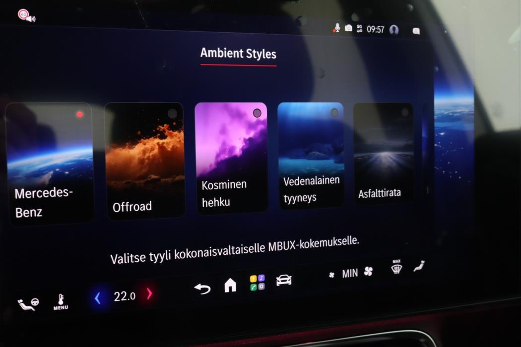 MERCEDES-BENZ GLB 2026