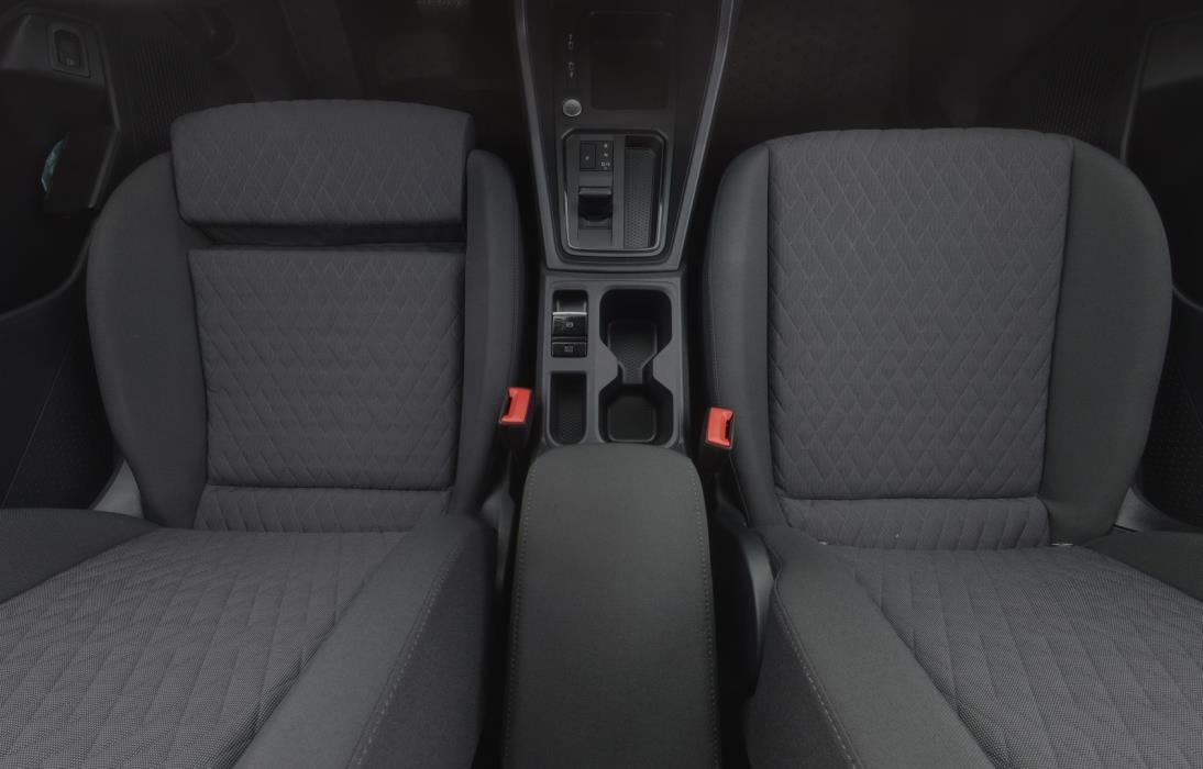 VOLKSWAGEN Caddy Maxi 2026