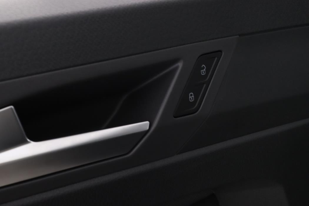 VOLKSWAGEN Caddy Maxi 2026