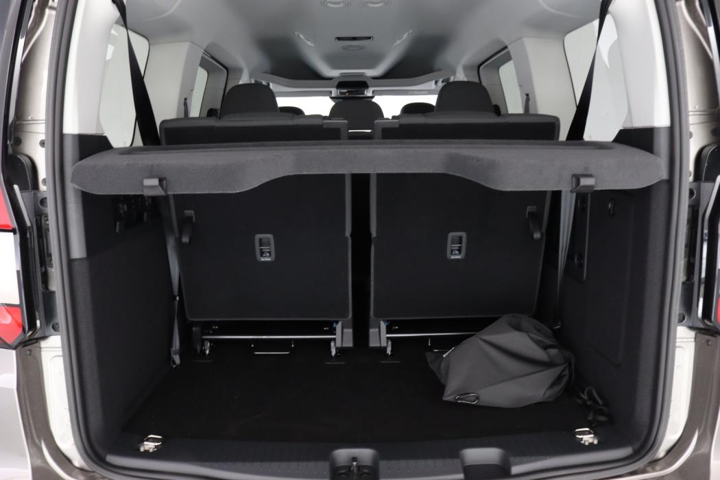 VOLKSWAGEN Caddy Maxi 2026