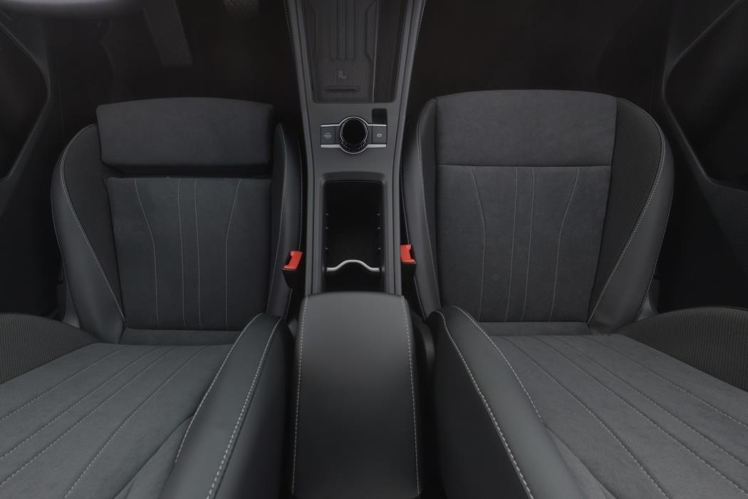 VOLKSWAGEN T-Roc 2026