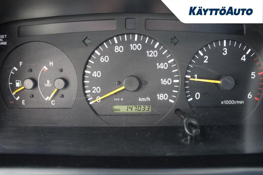 TOYOTA Hiace 2007