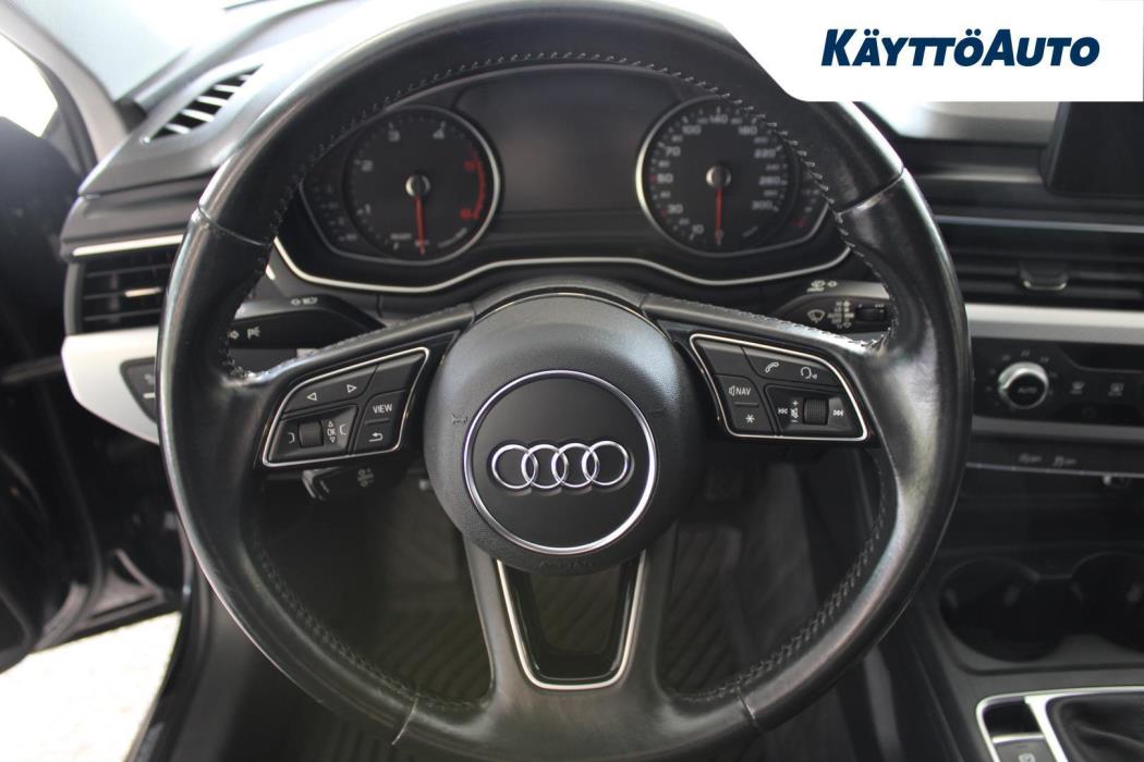 AUDI A4 2016