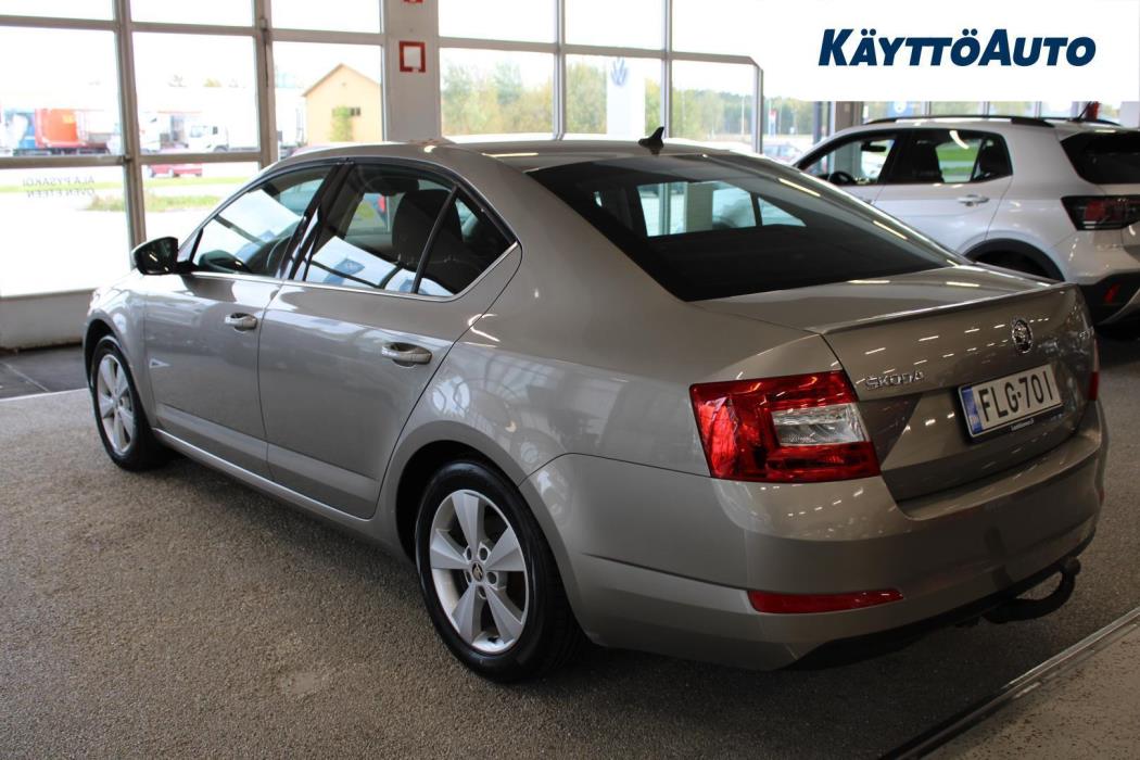 SKODA Octavia 2013