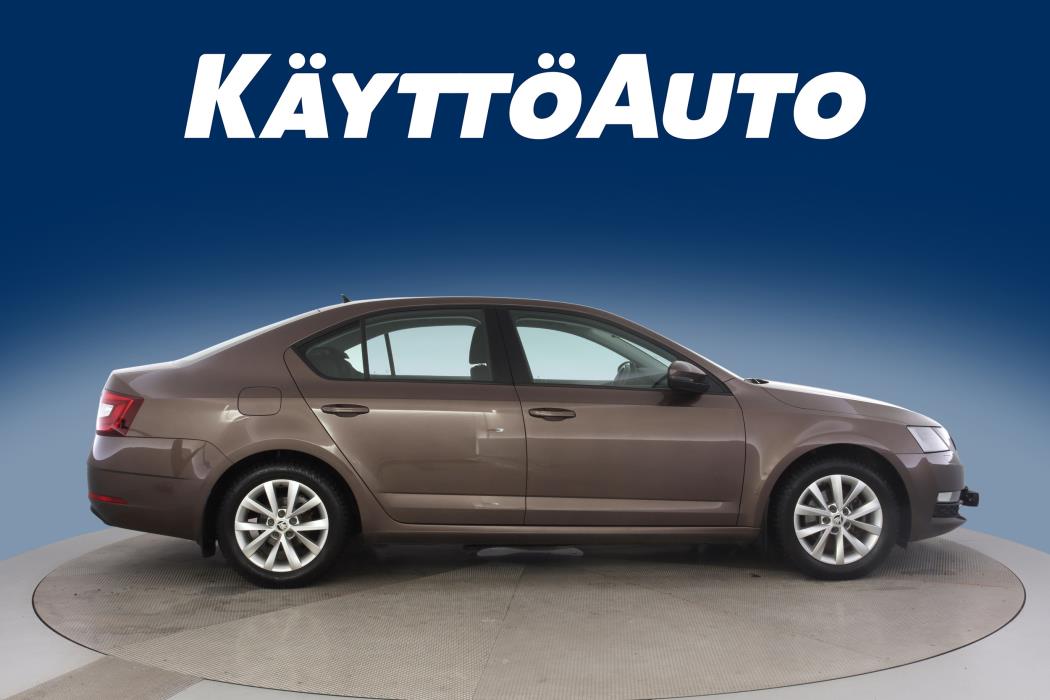 SKODA Octavia 2018