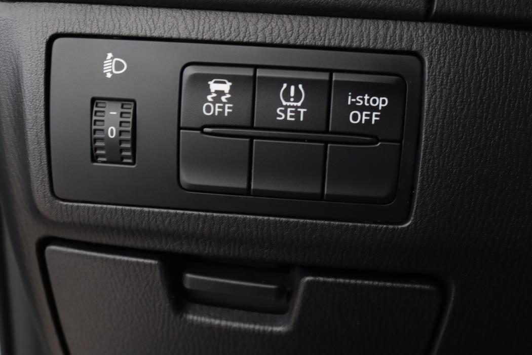 MAZDA Mazda6 2014