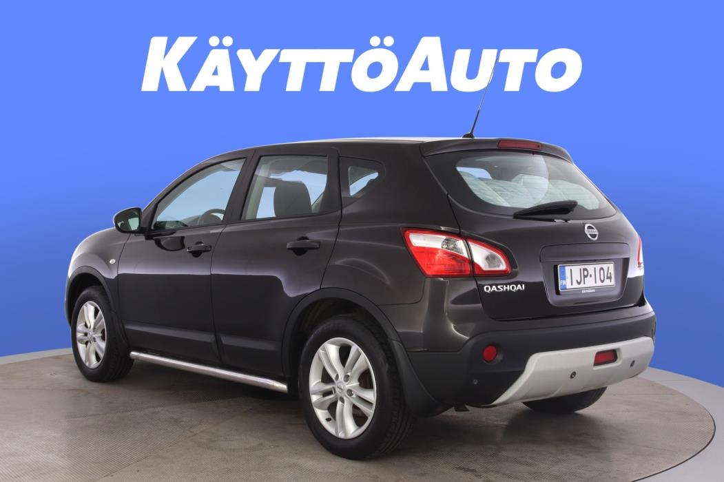 NISSAN Qashqai 2010