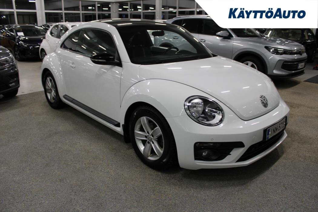 VOLKSWAGEN Beetle 2017