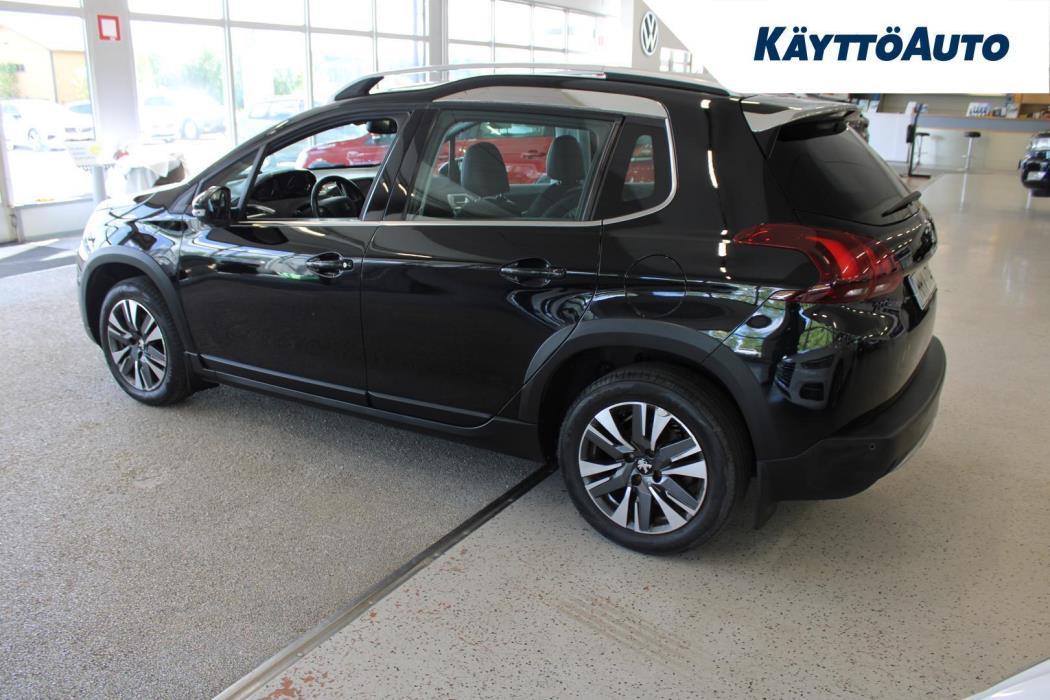 PEUGEOT 2008 2017