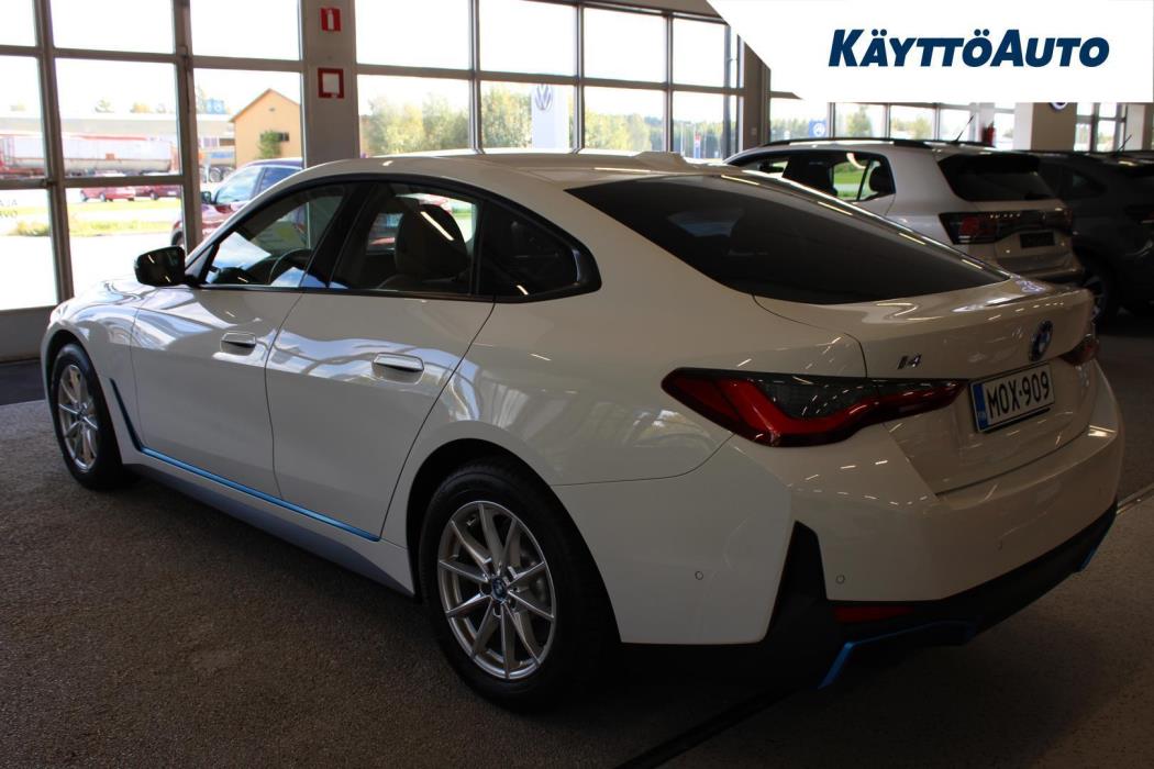 BMW i4 2023
