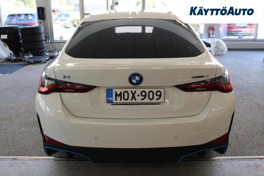 BMW i4 2023