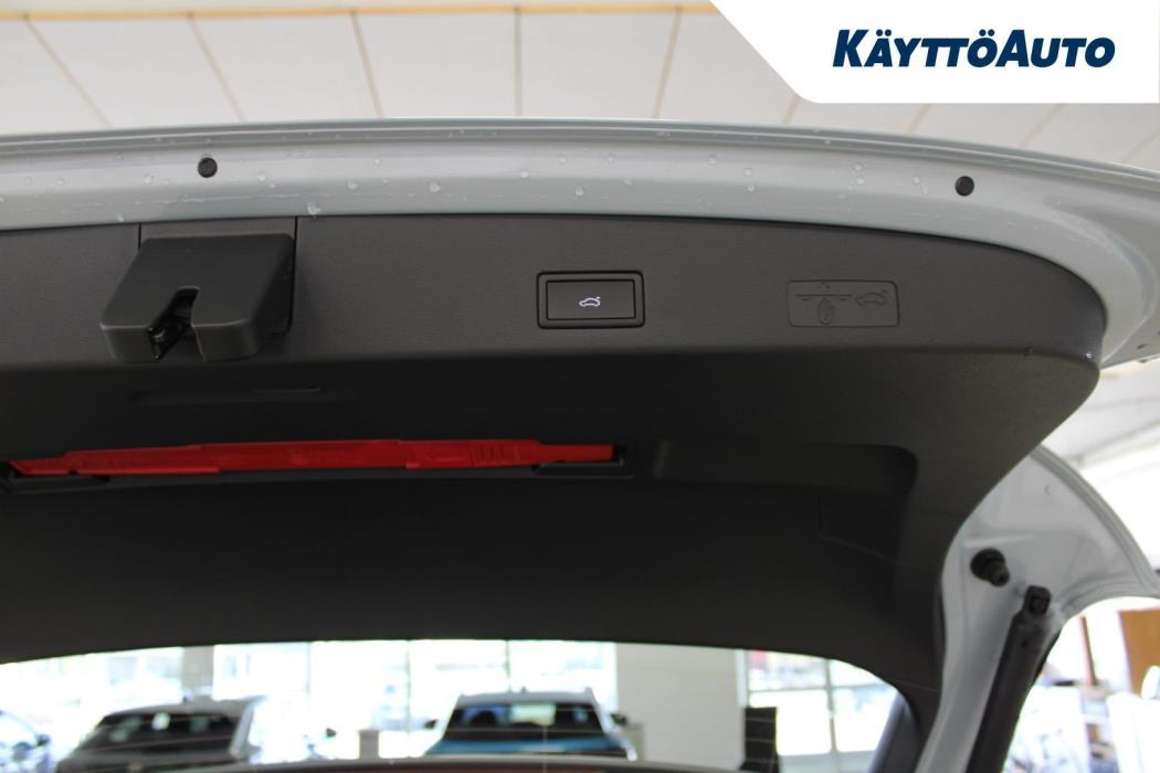 VOLKSWAGEN Golf 2026