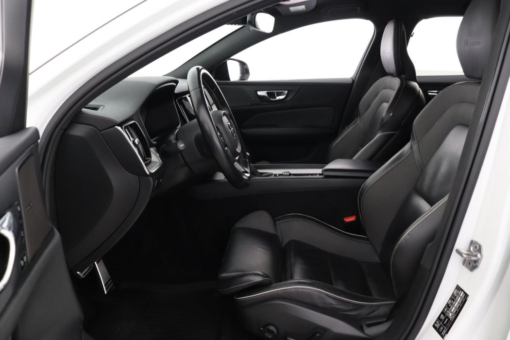 VOLVO V60 2018