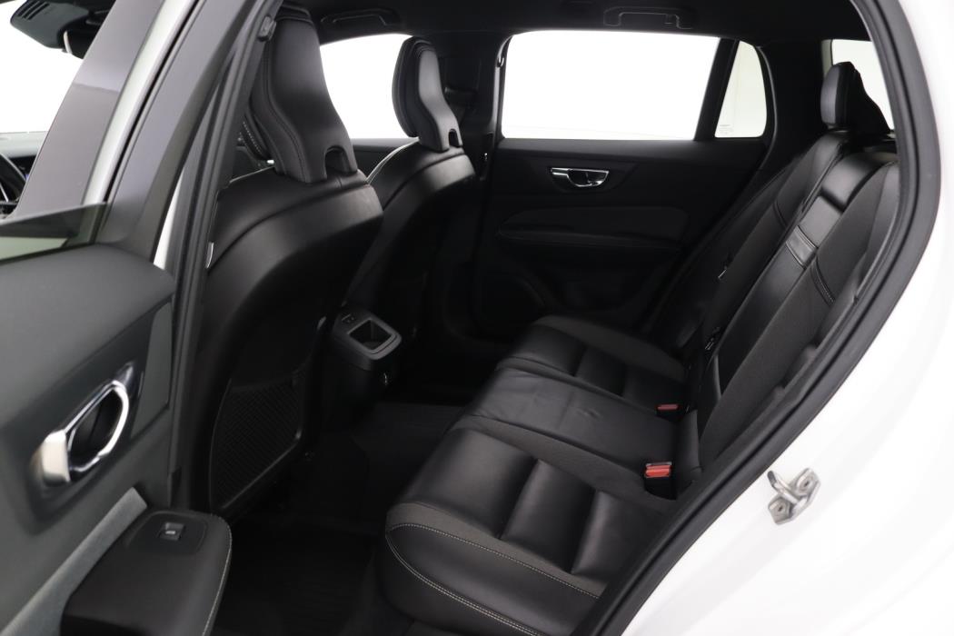 VOLVO V60 2018