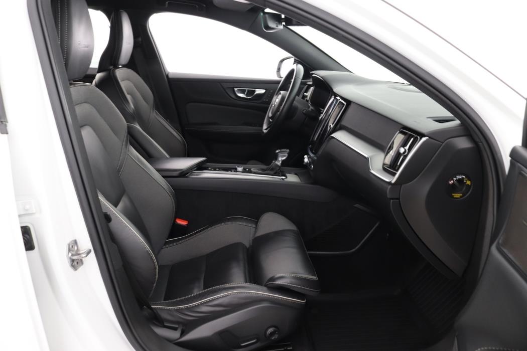 VOLVO V60 2018