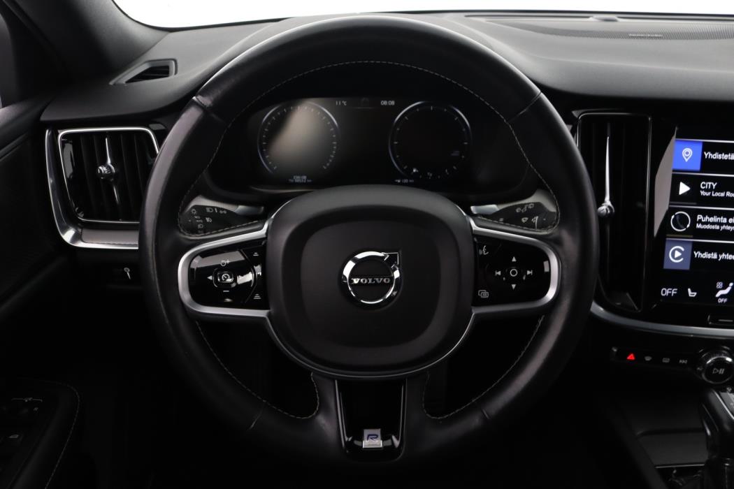 VOLVO V60 2018