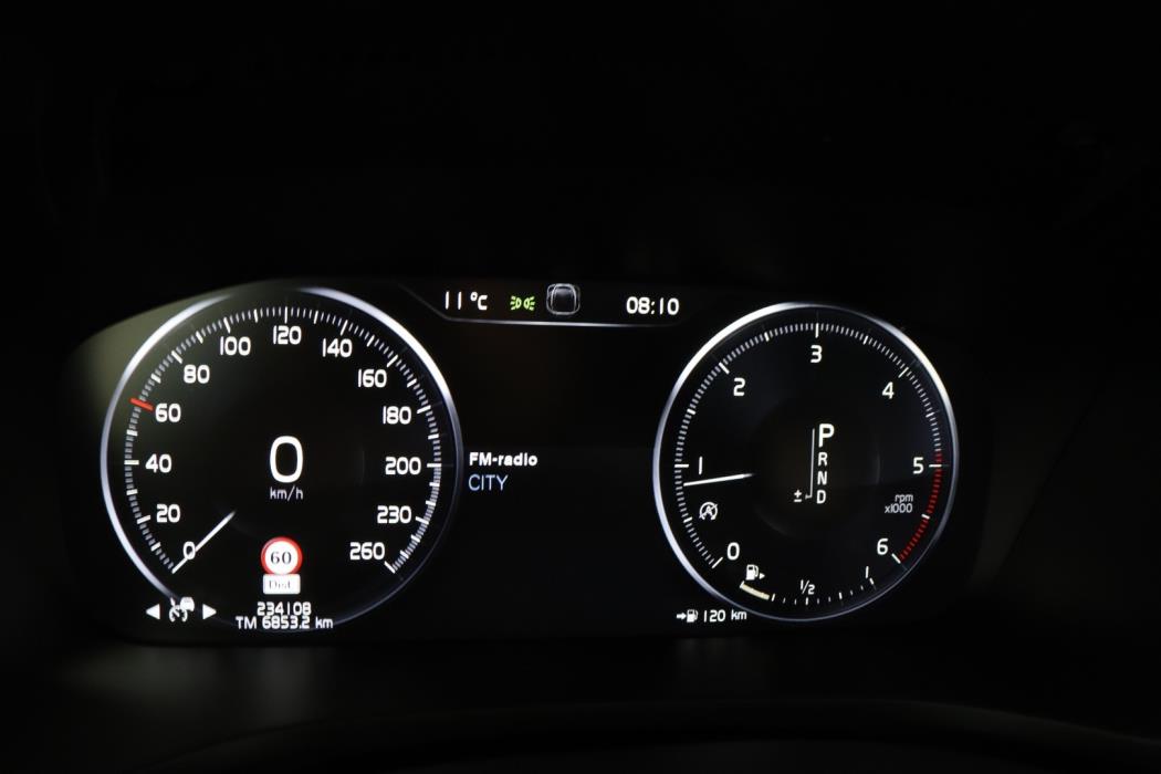 VOLVO V60 2018
