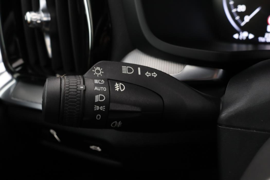 VOLVO V60 2018