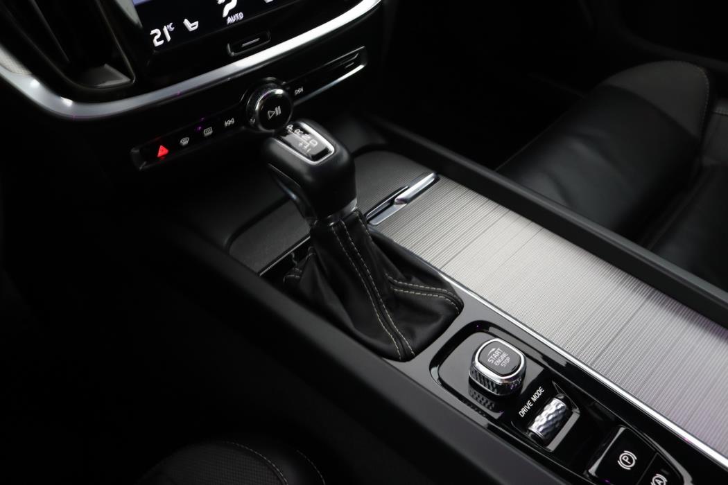 VOLVO V60 2018