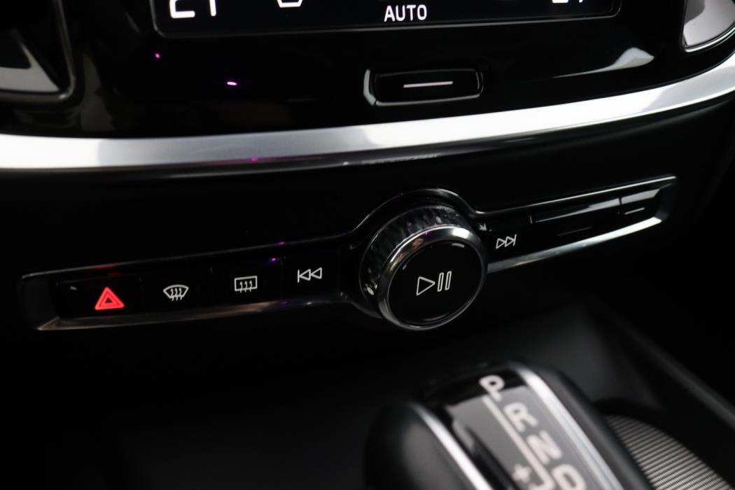 VOLVO V60 2018