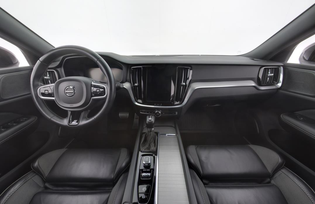 VOLVO V60 2018