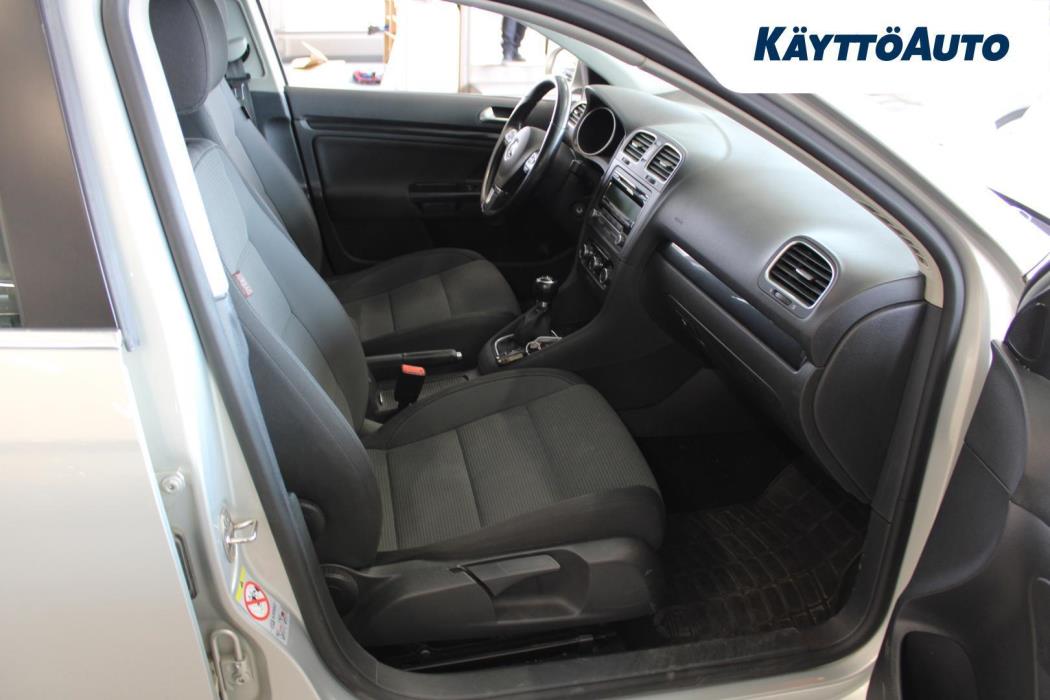 VOLKSWAGEN Golf 2011