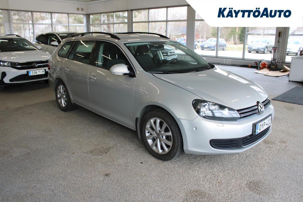 VOLKSWAGEN Golf 2011