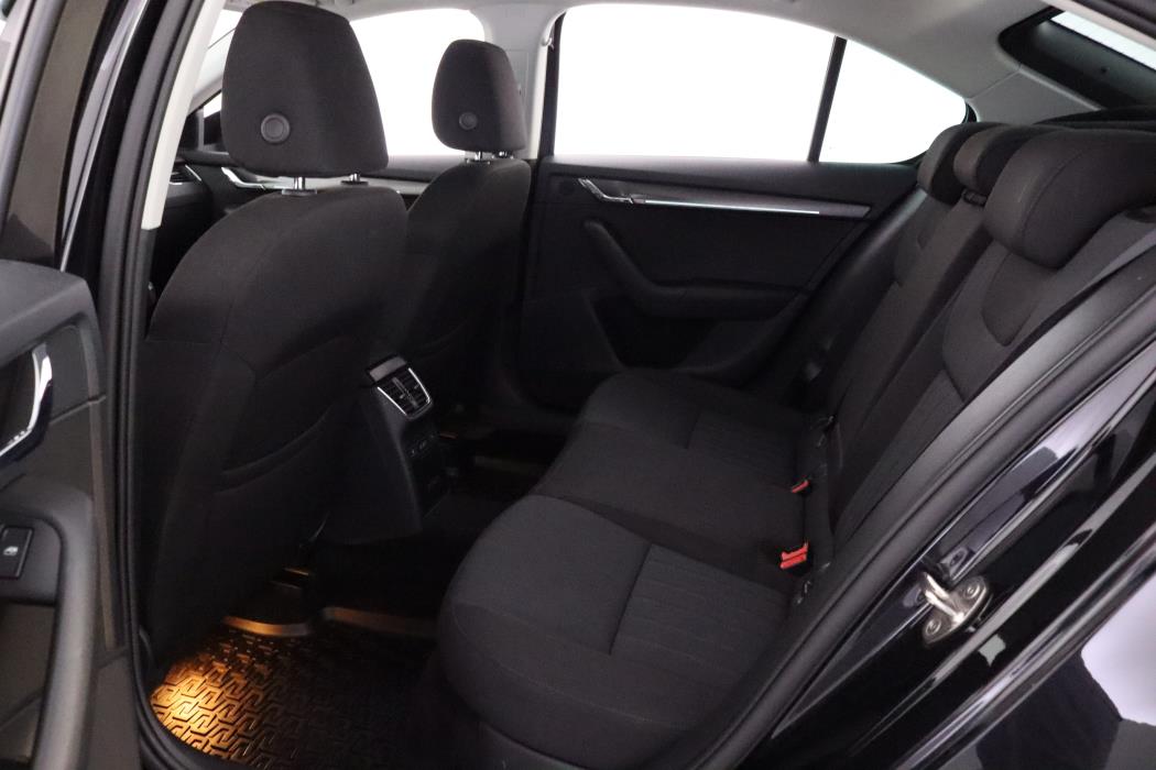SKODA Octavia 2019