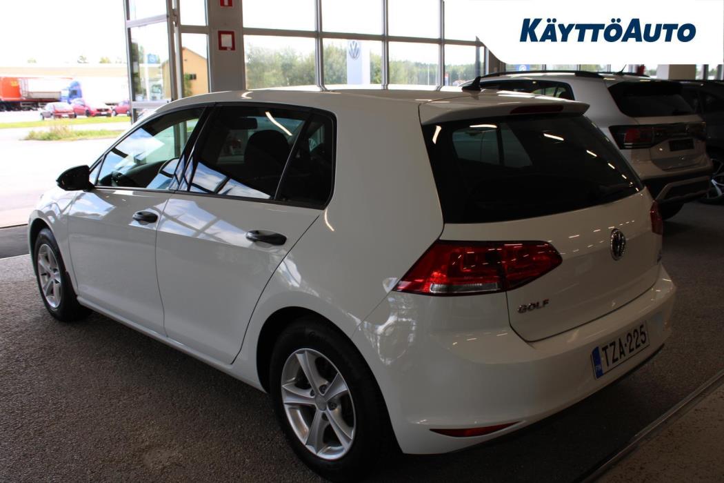 VOLKSWAGEN Golf 2013