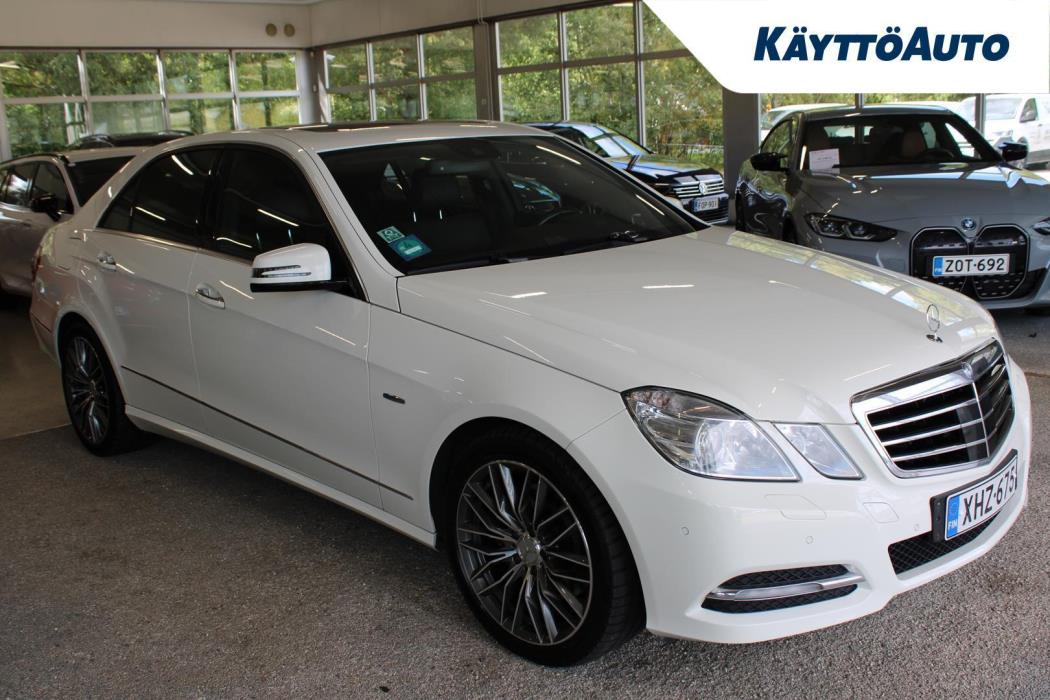 MERCEDES-BENZ E 2011