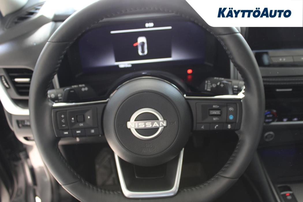 NISSAN Qashqai 2025