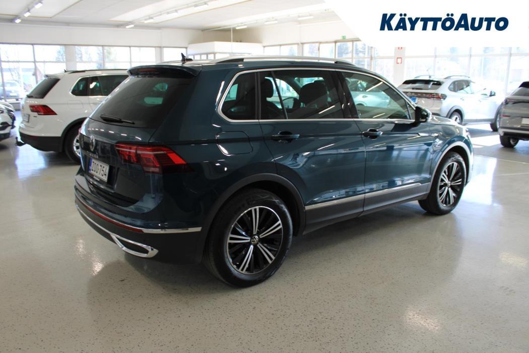 VOLKSWAGEN Tiguan 2022