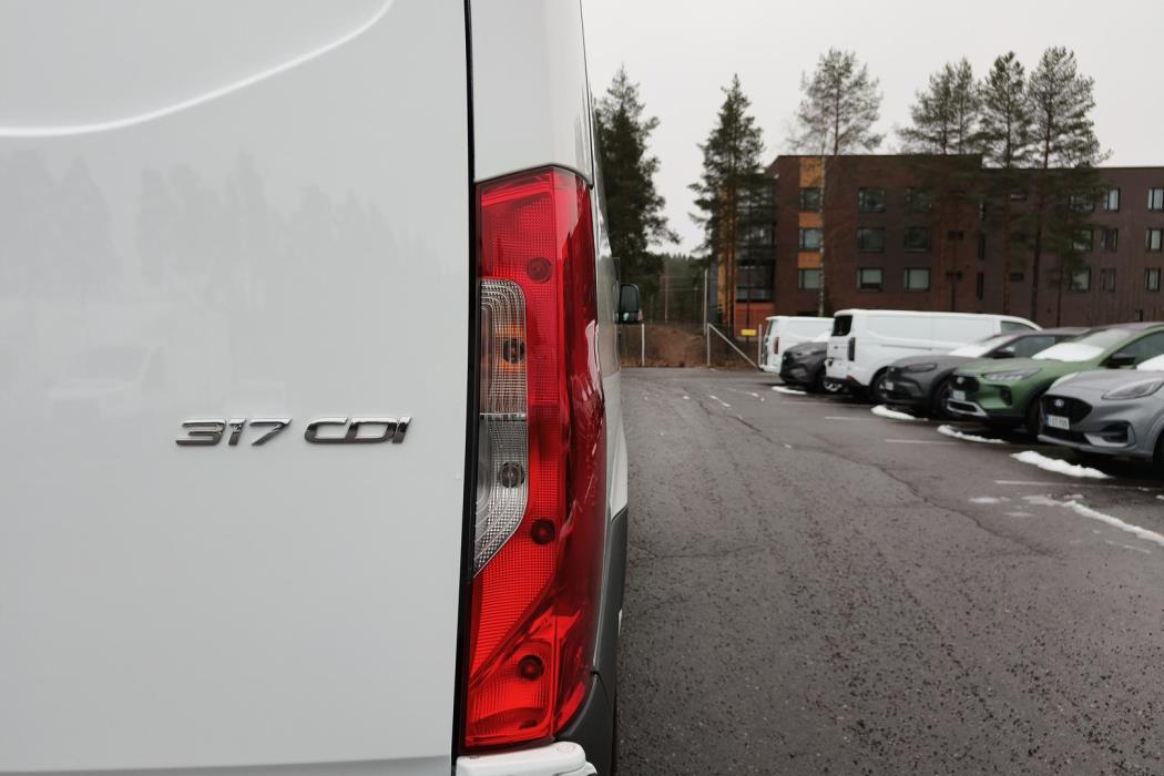 Mercedes-Benz Sprinter 2024