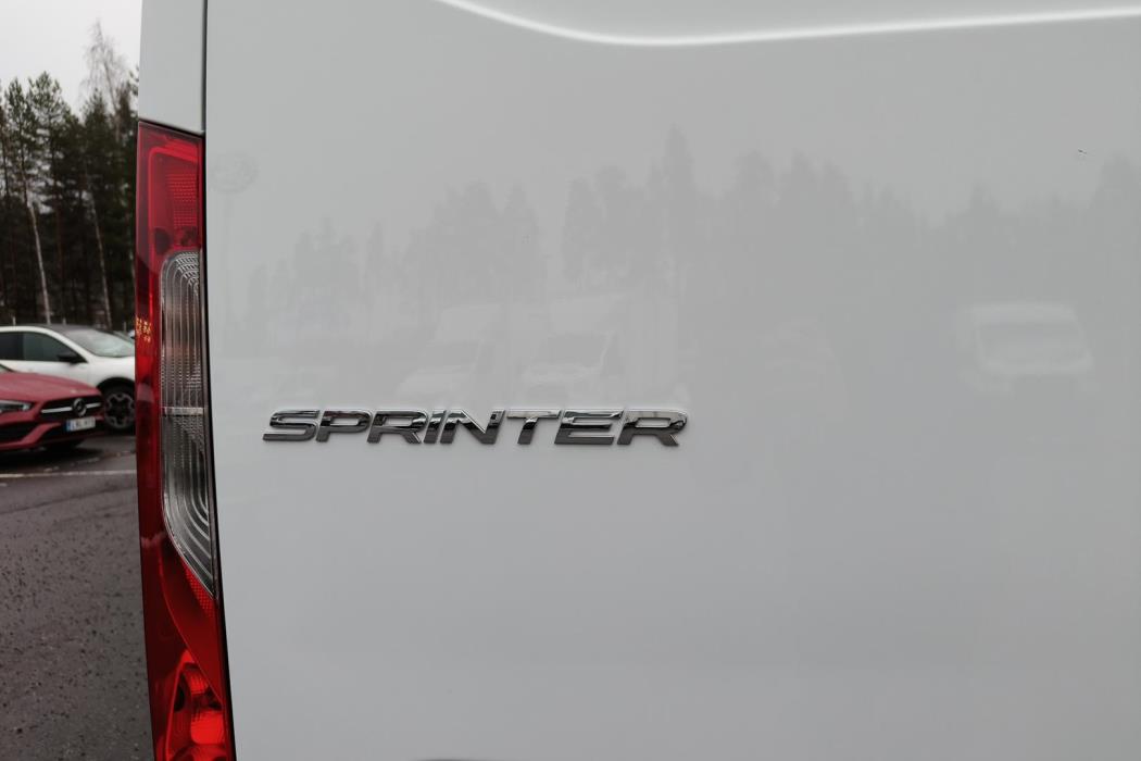 Mercedes-Benz Sprinter 2024