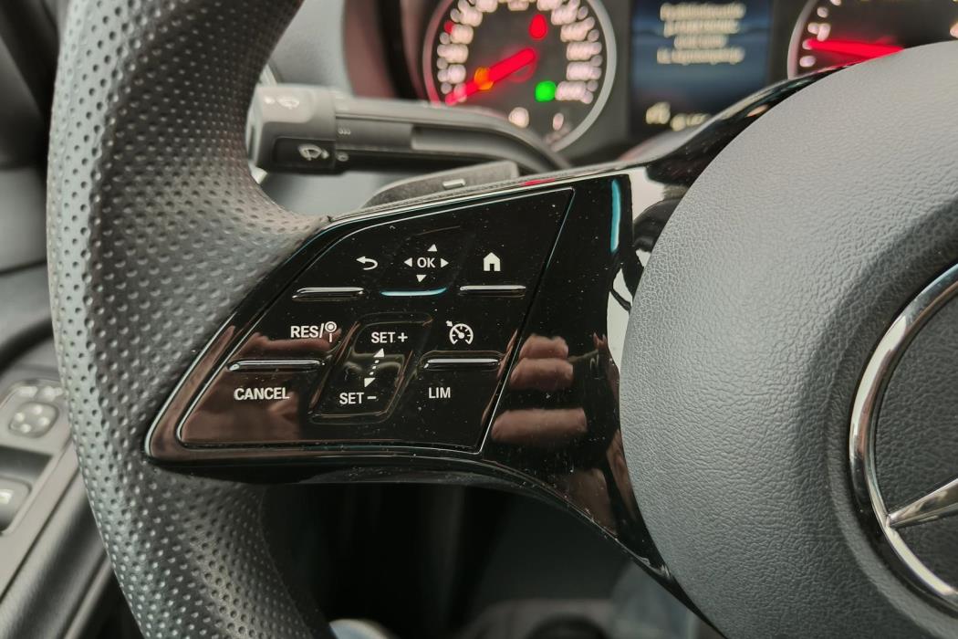 Mercedes-Benz Sprinter 2024