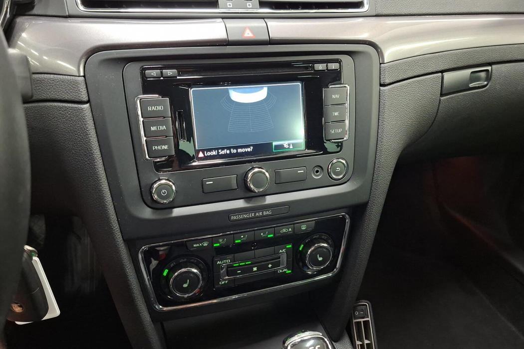 SKODA Superb 2015