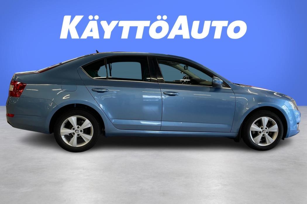 SKODA Octavia 2016