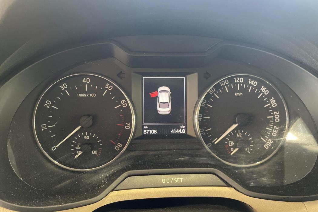 SKODA Octavia 2016