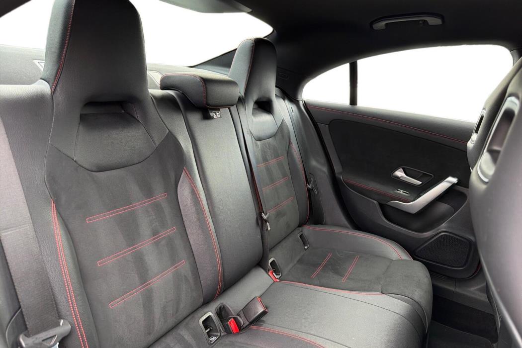 MERCEDES-BENZ CLA 2019