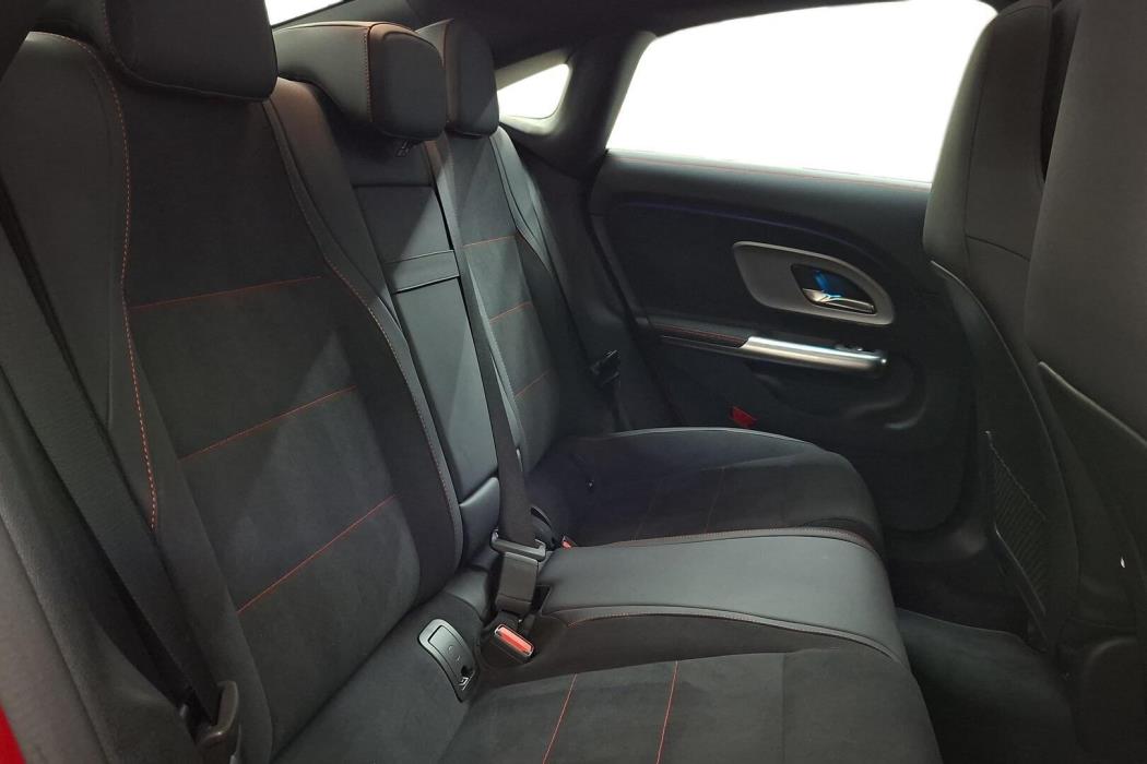 MERCEDES-BENZ CLA 2025
